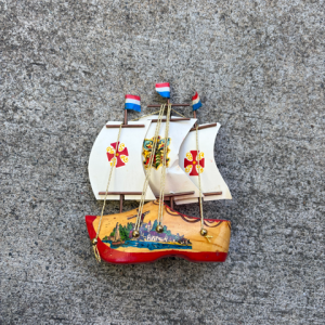 Ship-Shaped Clog